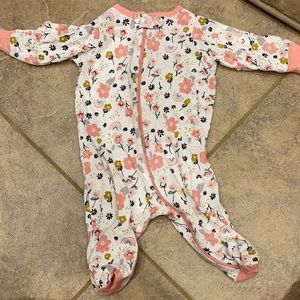 Infant sleeper by Gerber